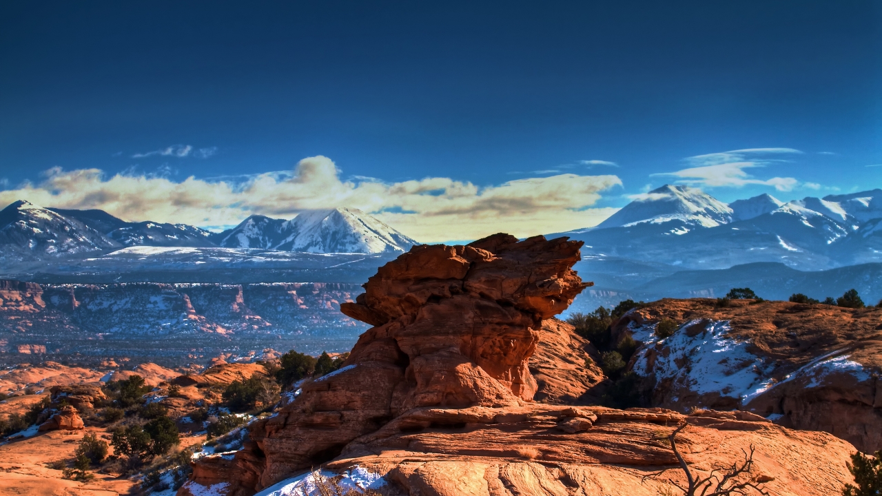 Moab Utah Mountains for 1280 x 720 HDTV 720p resolution