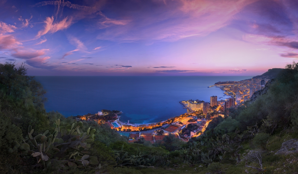 Monaco Winter Clouds Panorama for 1024 x 600 widescreen resolution