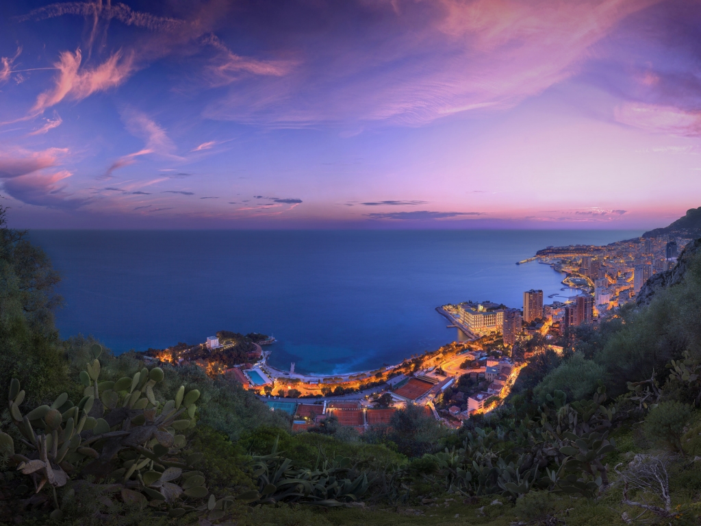 Monaco Winter Clouds Panorama for 1024 x 768 resolution