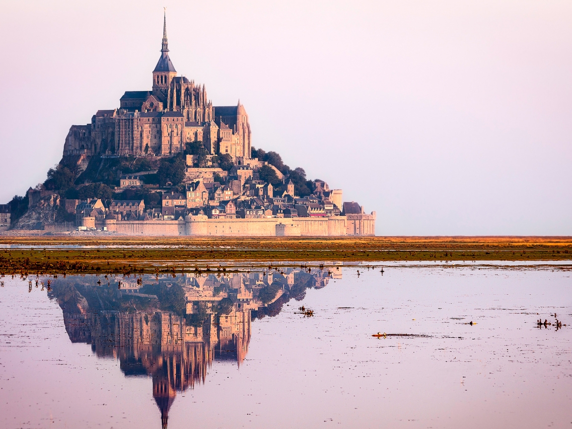 Mont Saint Michel Castle for 1152 x 864 resolution