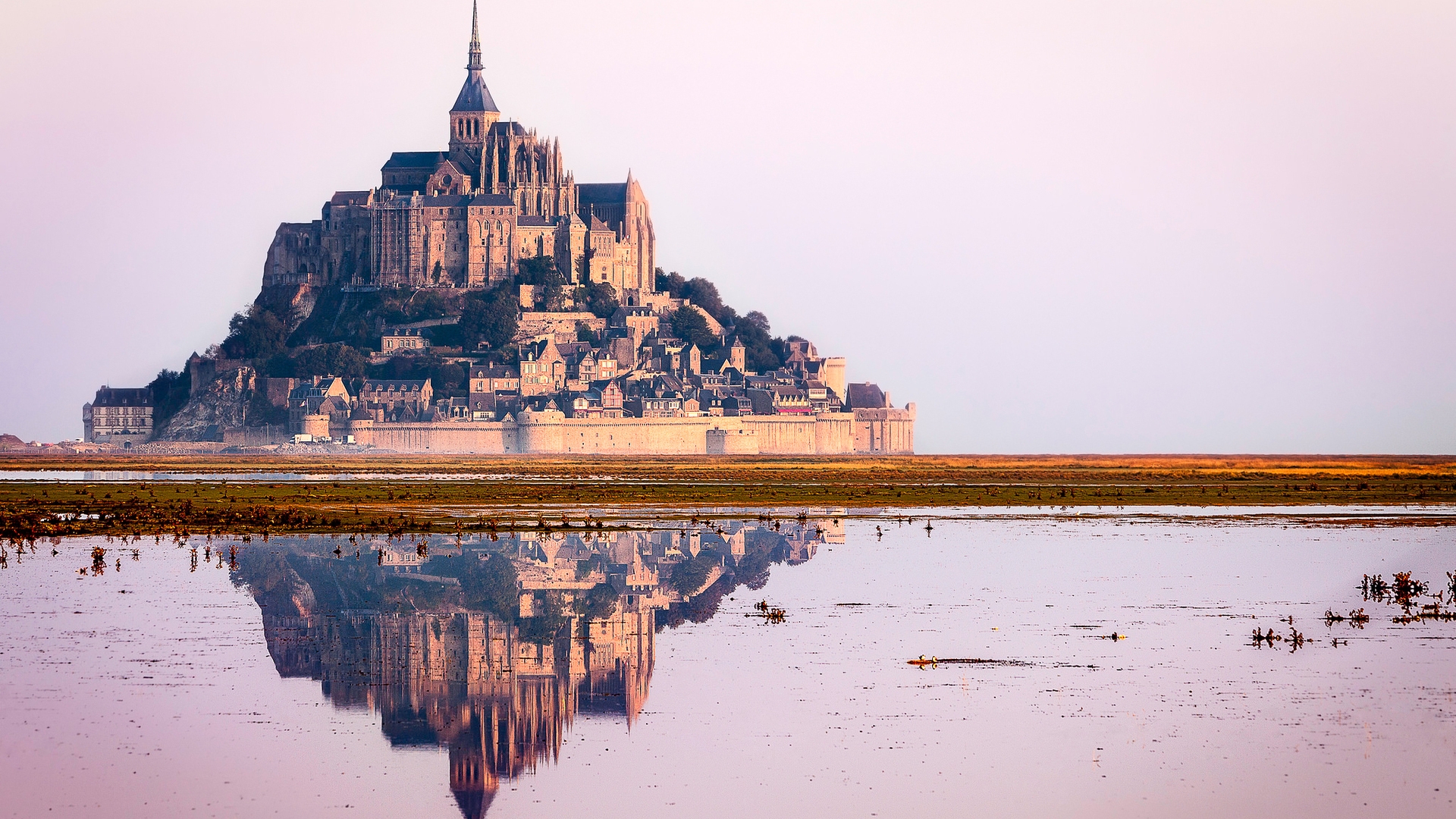 Mont Saint Michel Castle for 1920 x 1080 HDTV 1080p resolution