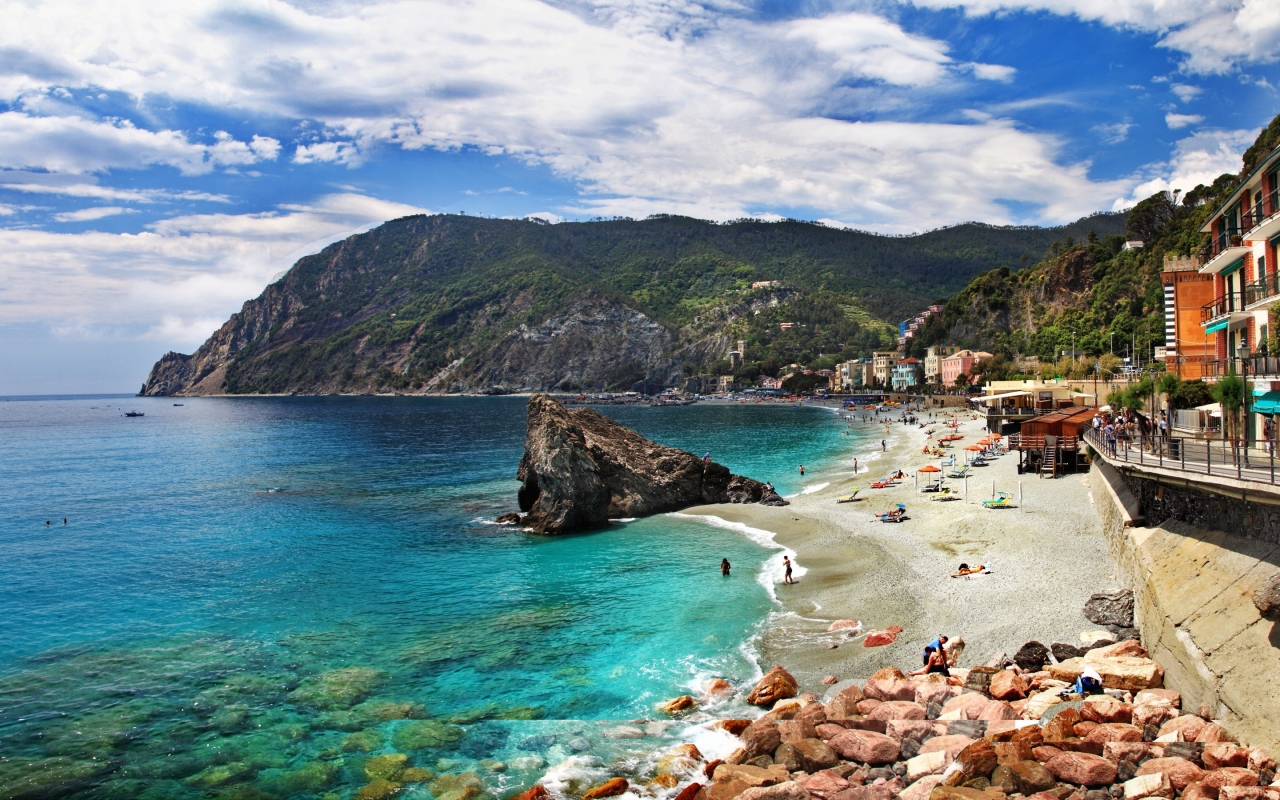 Monterosso al Mare Cinque Terre for 1280 x 800 widescreen resolution