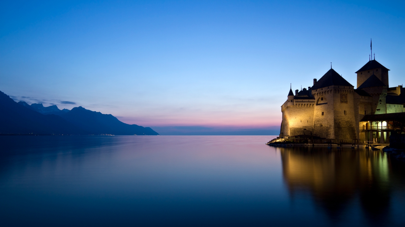 Montreux for 1366 x 768 HDTV resolution