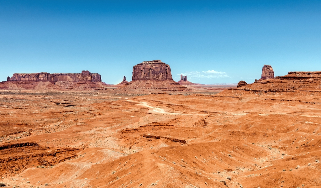 Monument Valley Utah for 1024 x 600 widescreen resolution