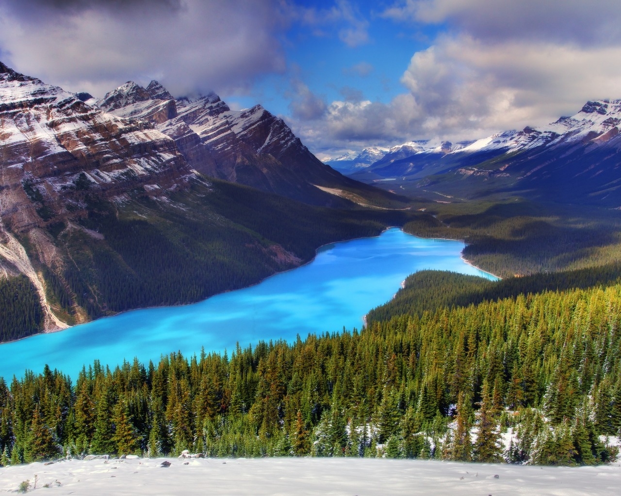 Moraine Lake Canada for 1280 x 1024 resolution
