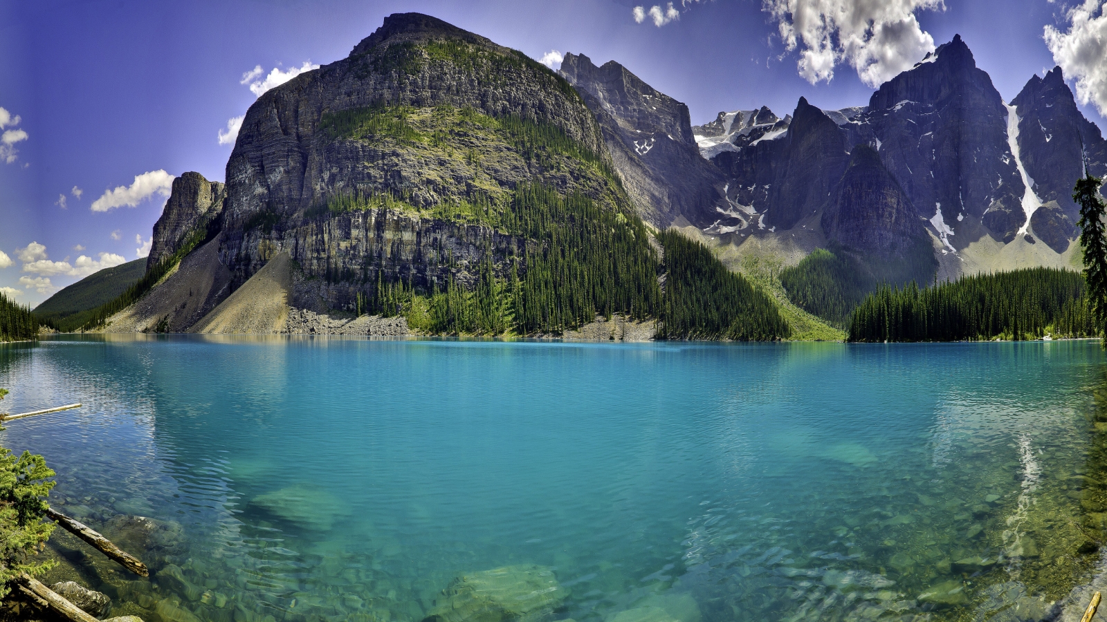 Moraine lake panorama for 1600 x 900 HDTV resolution