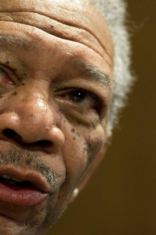 Morgan Freeman Close Up for 320 x 480 iPhone resolution