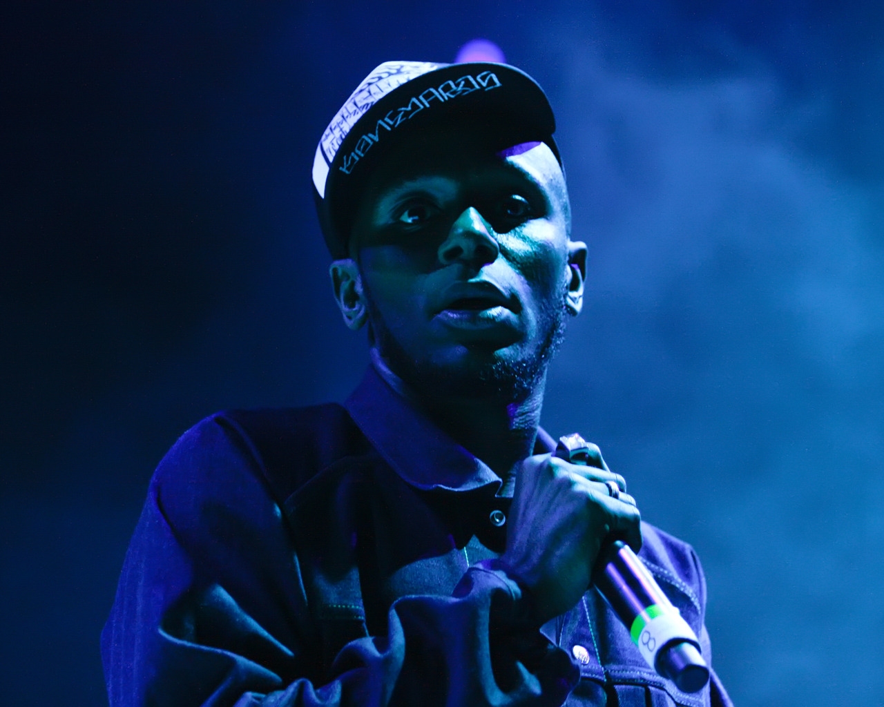 Mos Def for 1280 x 1024 resolution