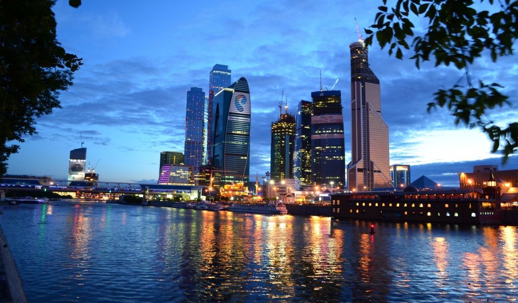Moscow City for 1024 x 600 widescreen resolution