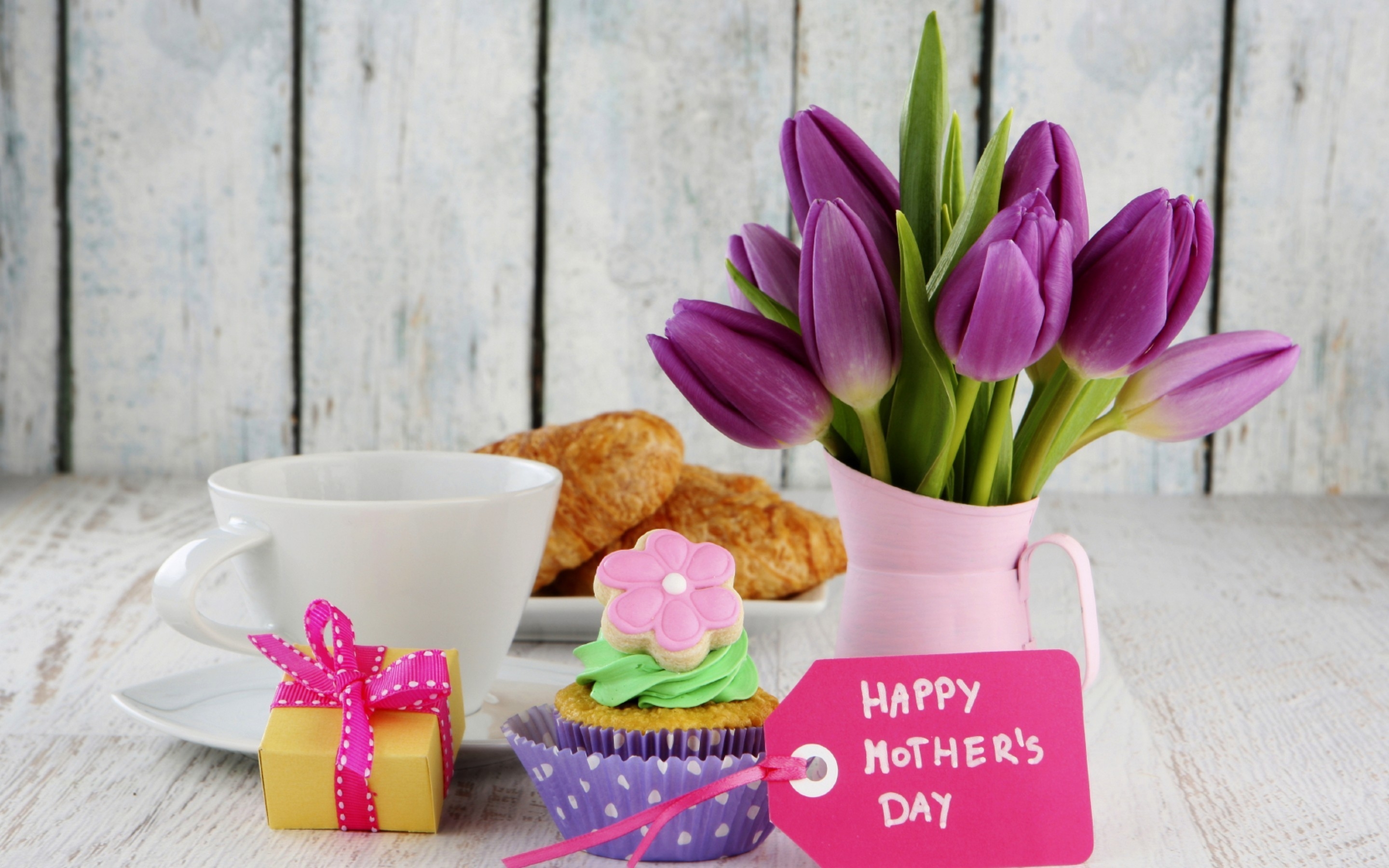 Mothers Day Gifts for 2880 x 1800 Retina Display resolution