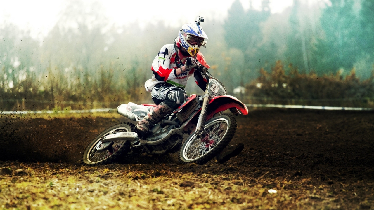 Motocross for 1280 x 720 HDTV 720p resolution