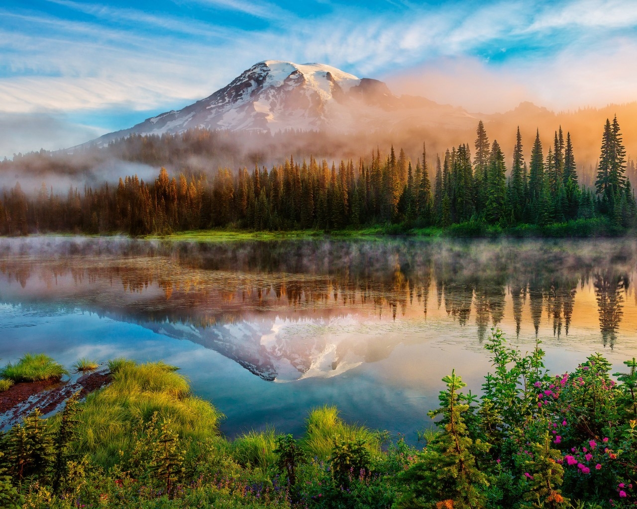 Mount Rainier Landscape for 1280 x 1024 resolution