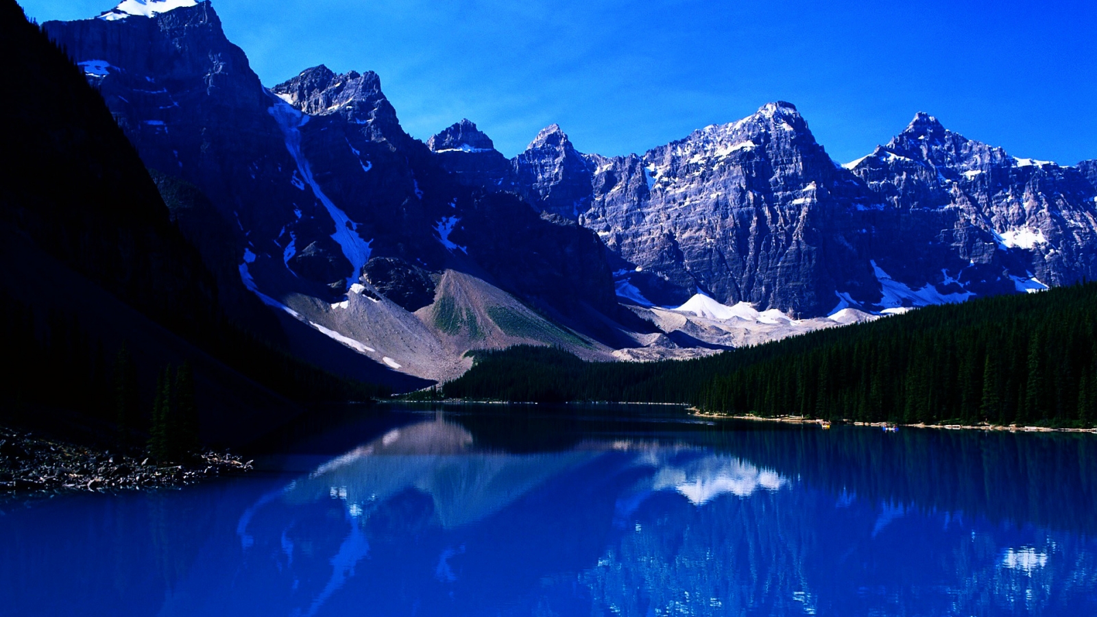 Mountain Blue Lake for 1600 x 900 HDTV resolution