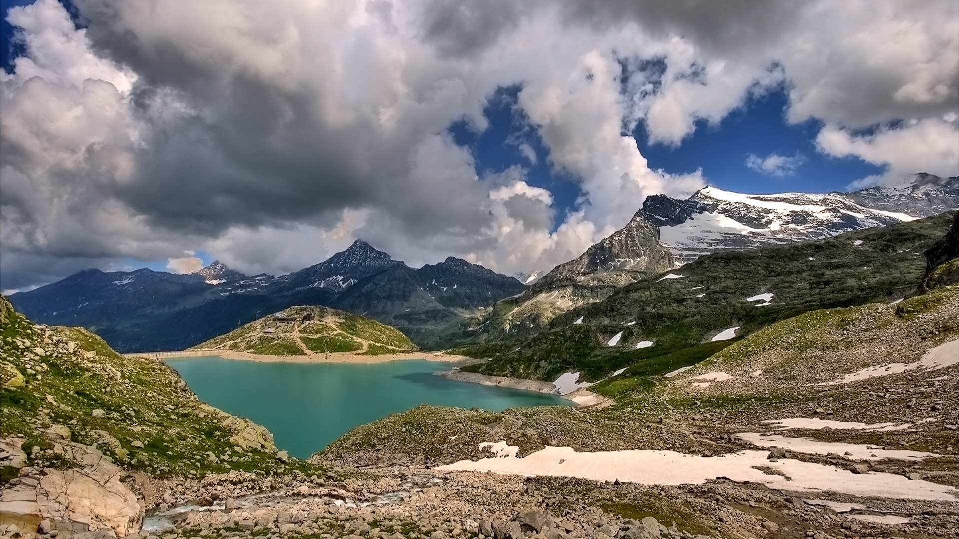 Mountains and Lake for 1920 x 1080 HDTV 1080p resolution