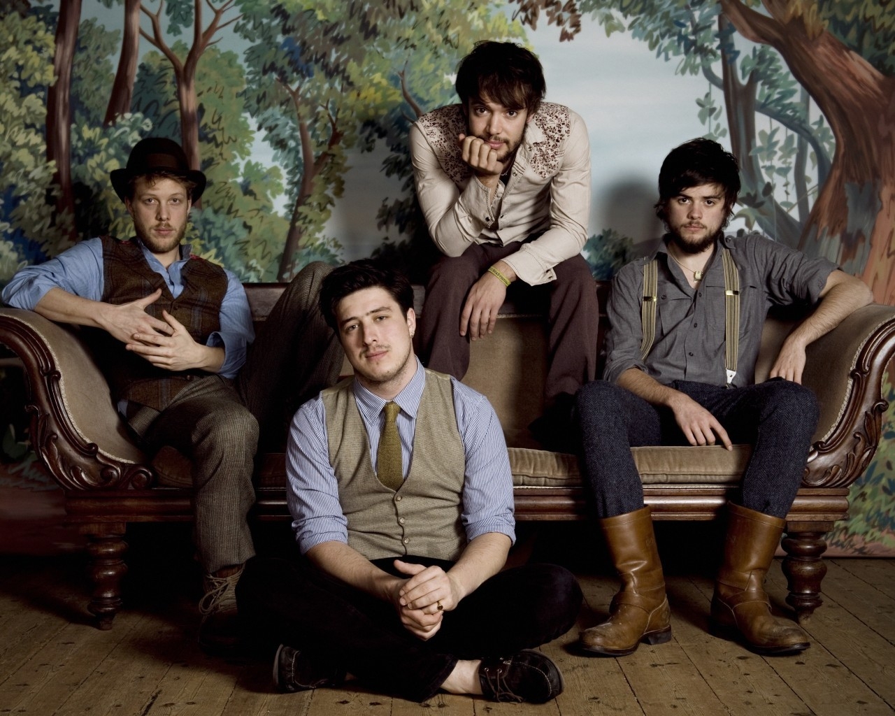 Mumford and Sons for 1280 x 1024 resolution