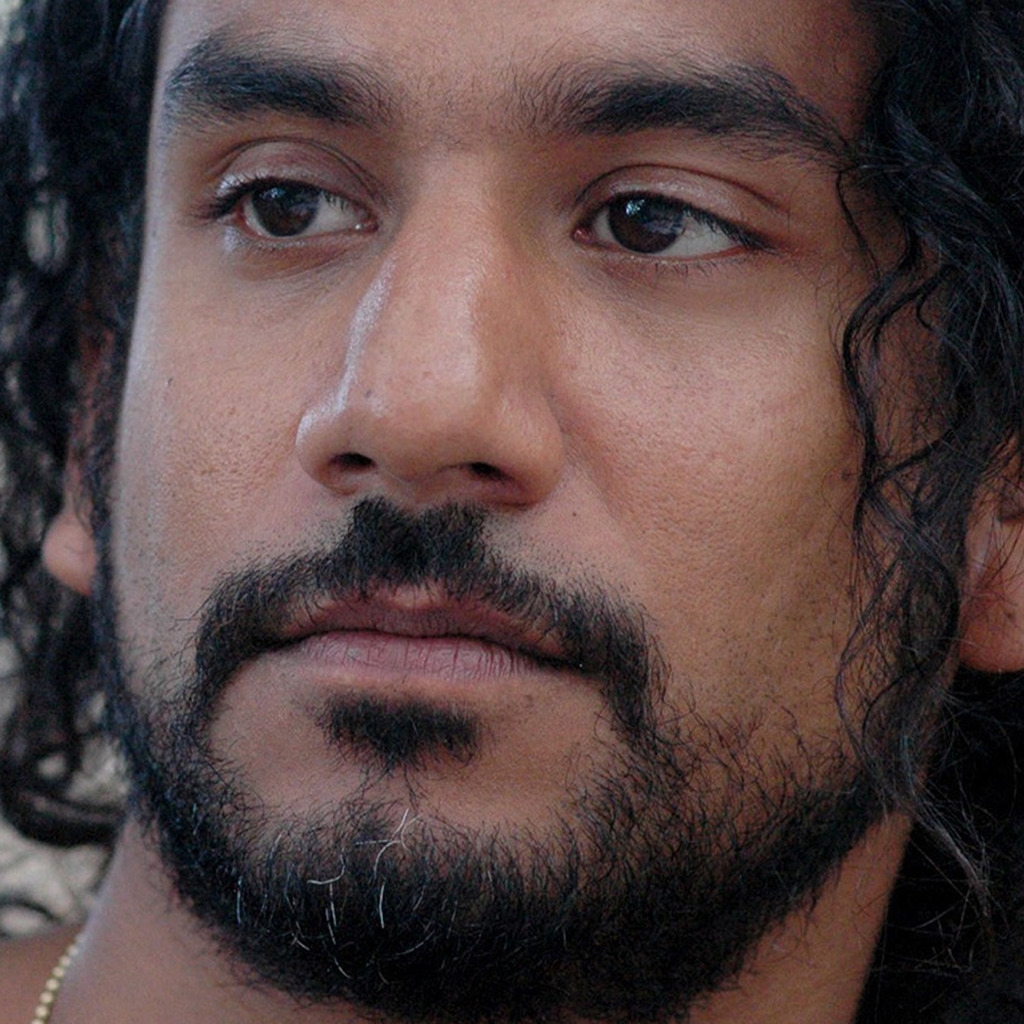 Naveen Andrews Close Up for 1024 x 1024 iPad resolution