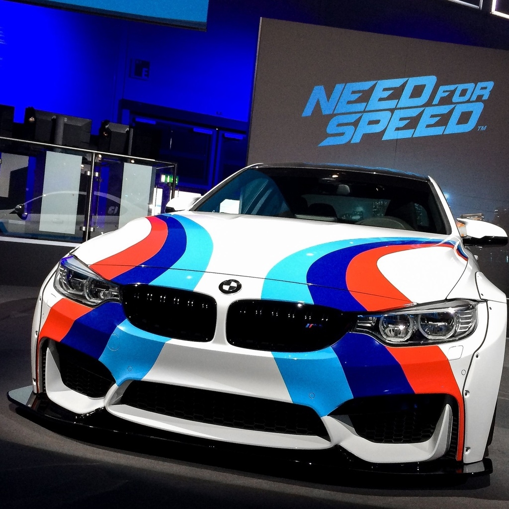 Need For Speed BMW for 1024 x 1024 iPad resolution