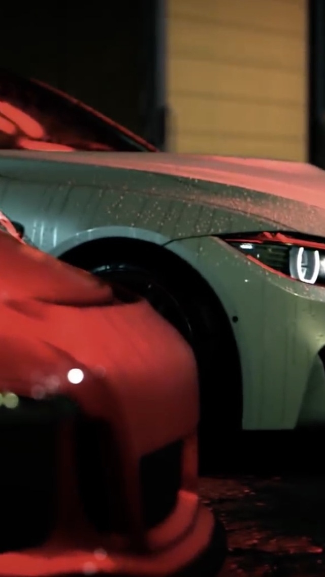 Need For Speed BMW and Porsche for 640 x 1136 iPhone 5 resolution
