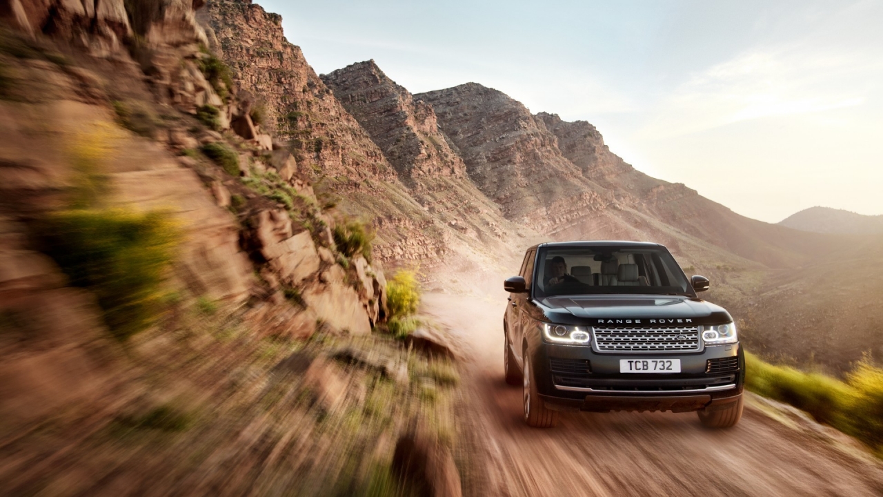 New Black Range Rover on Speed for 1280 x 720 HDTV 720p resolution