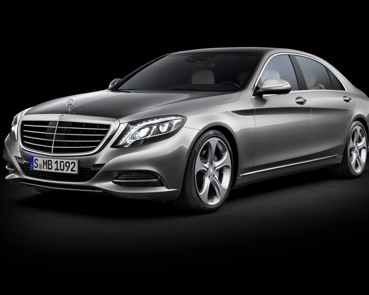 New Mercedes S Class for 1280 x 1024 resolution