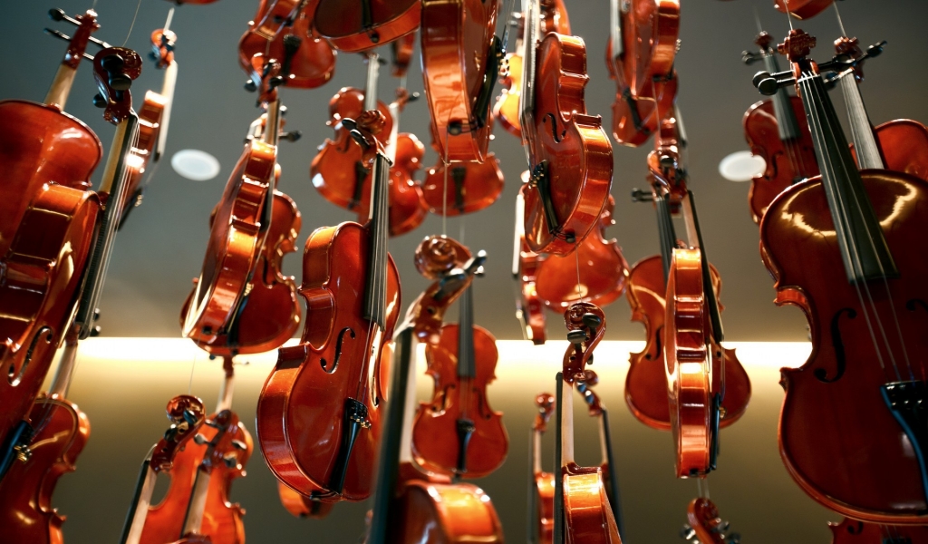 New Violins for 1024 x 600 widescreen resolution