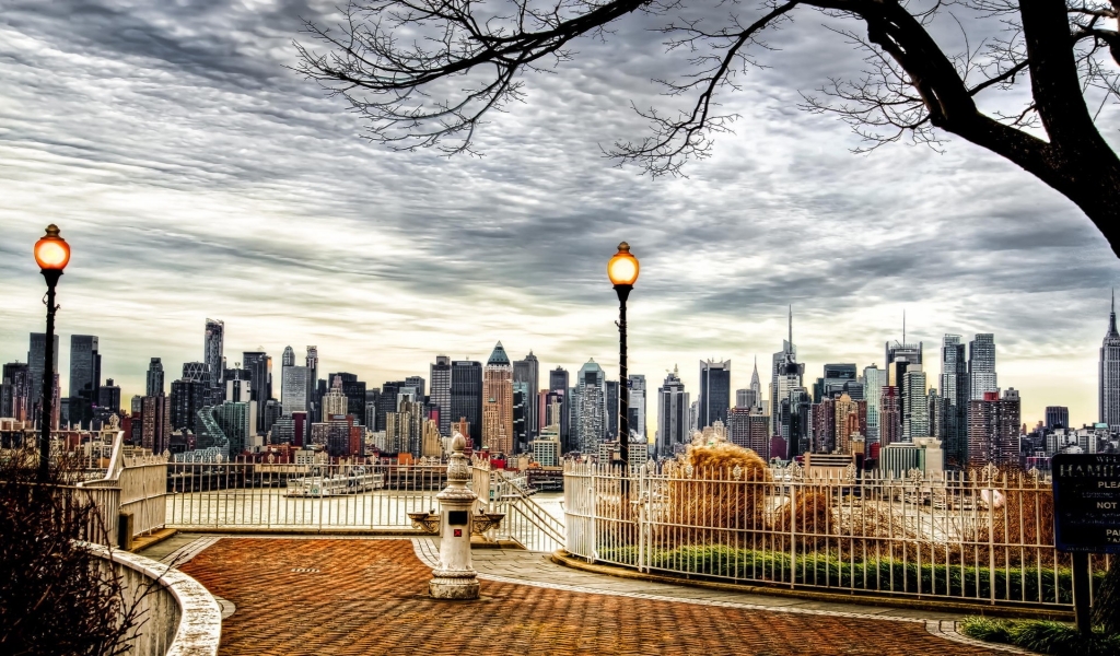 New York HDR for 1024 x 600 widescreen resolution