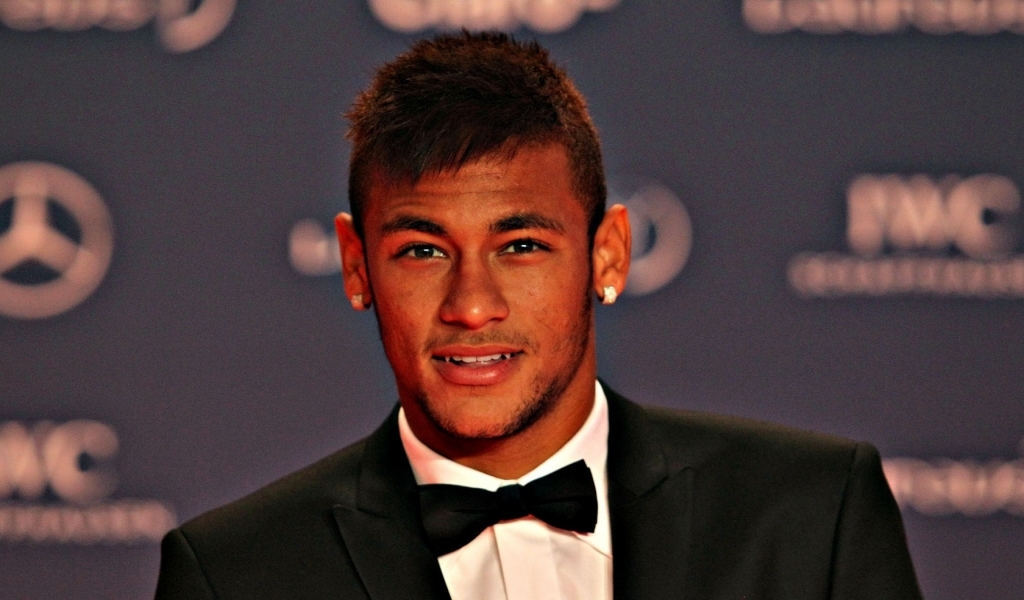 Neymar Suit and Bowtie for 1024 x 600 widescreen resolution