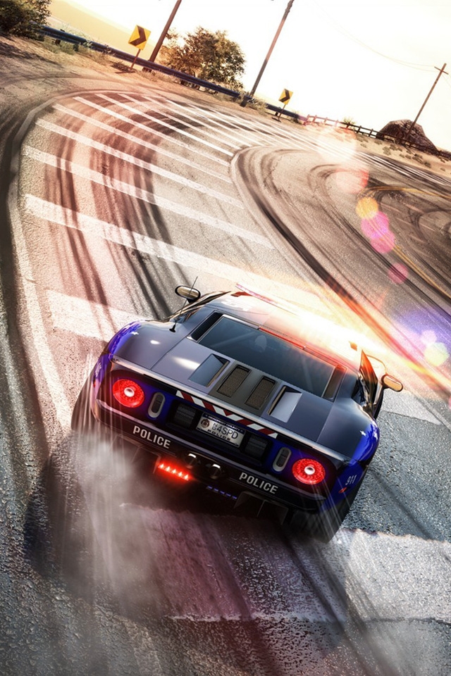 NFS Hot Pursuit for 640 x 960 iPhone 4 resolution