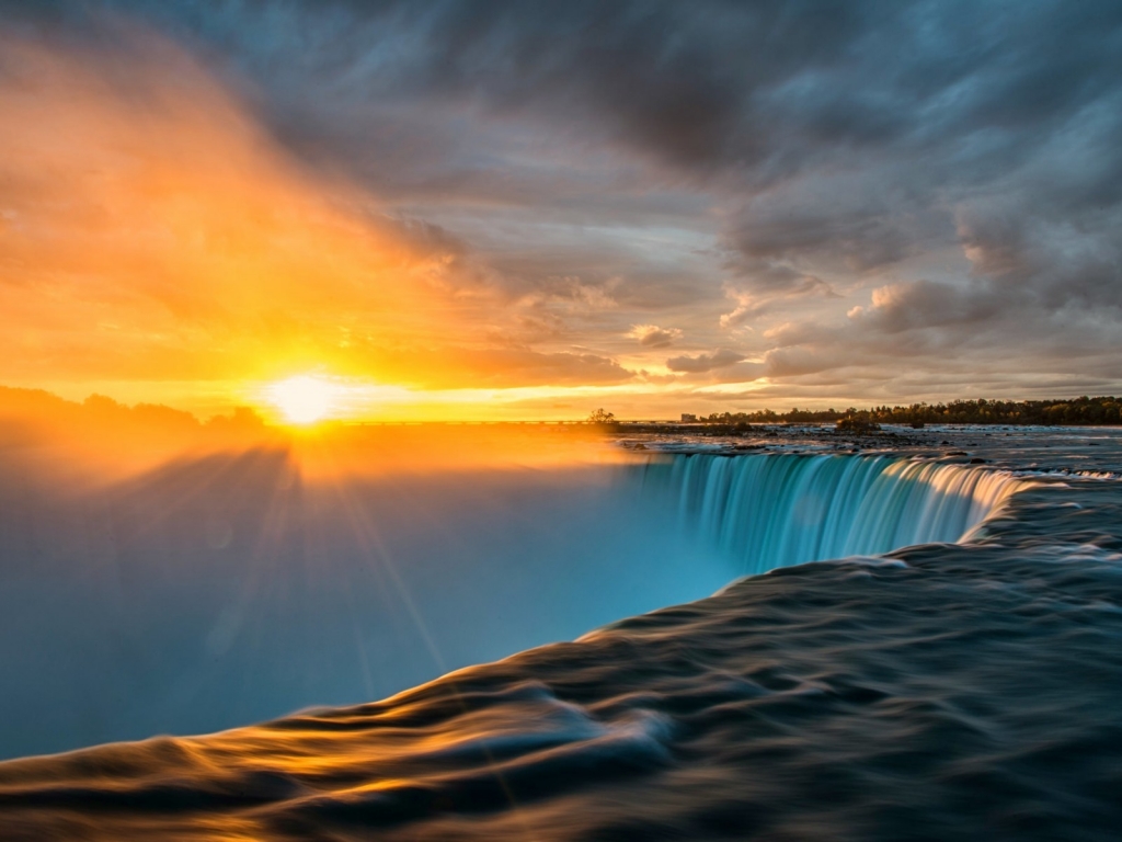 Niagara Sunrise Time for 1024 x 768 resolution