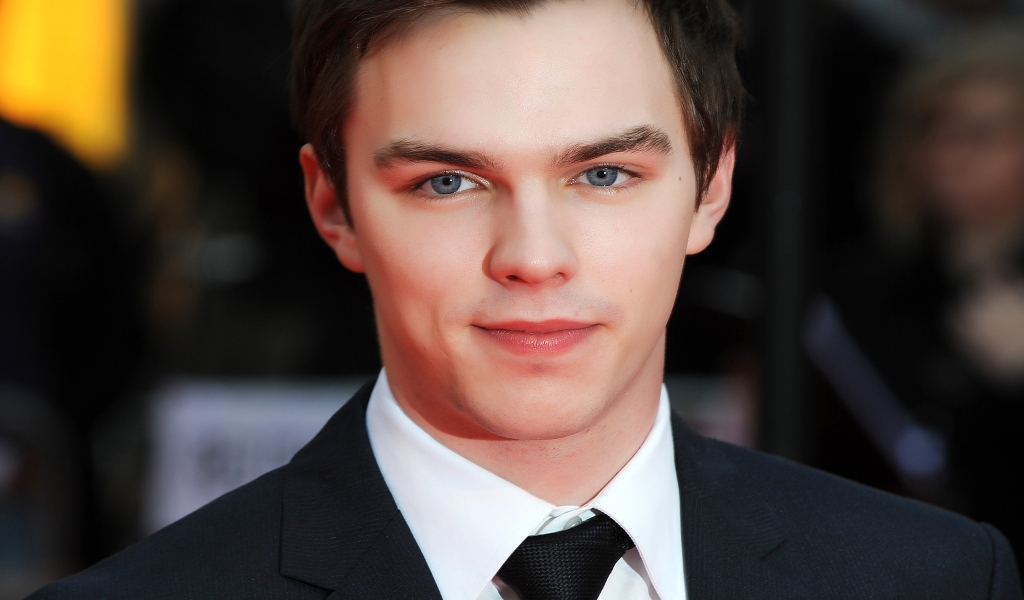 Nicholas Hoult Actor for 1024 x 600 widescreen resolution