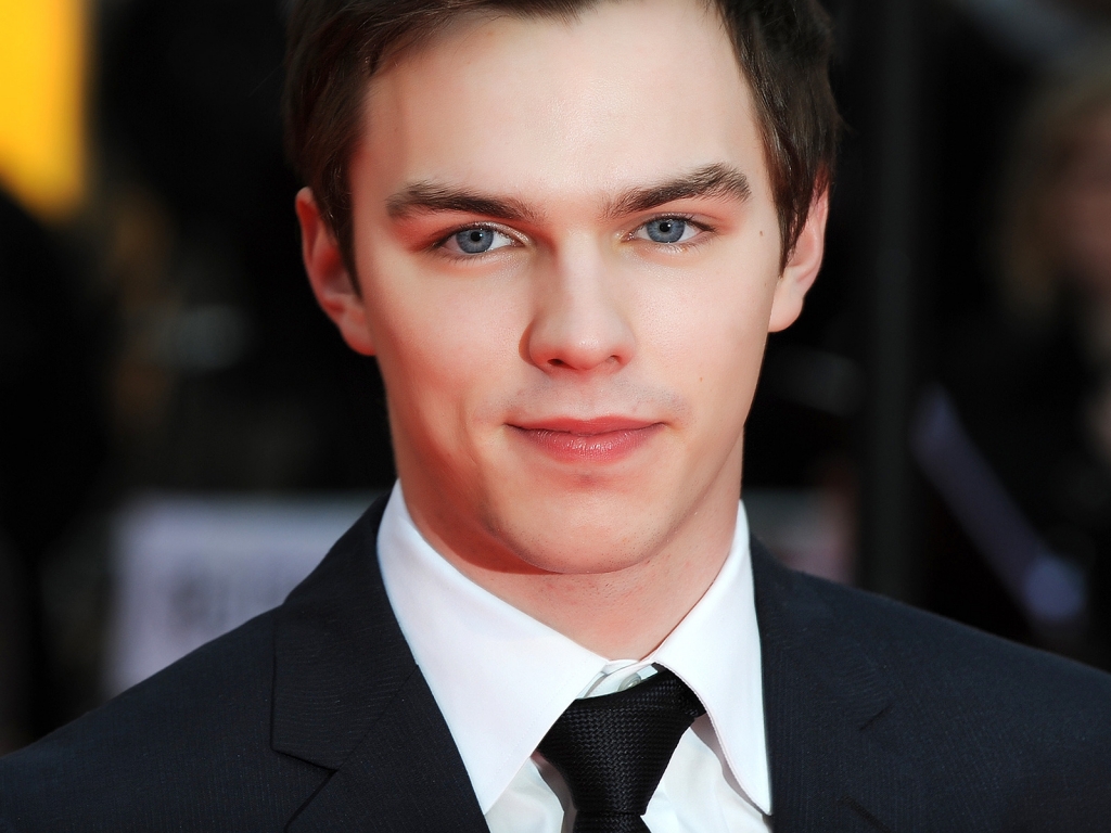 Nicholas Hoult Actor for 1024 x 768 resolution