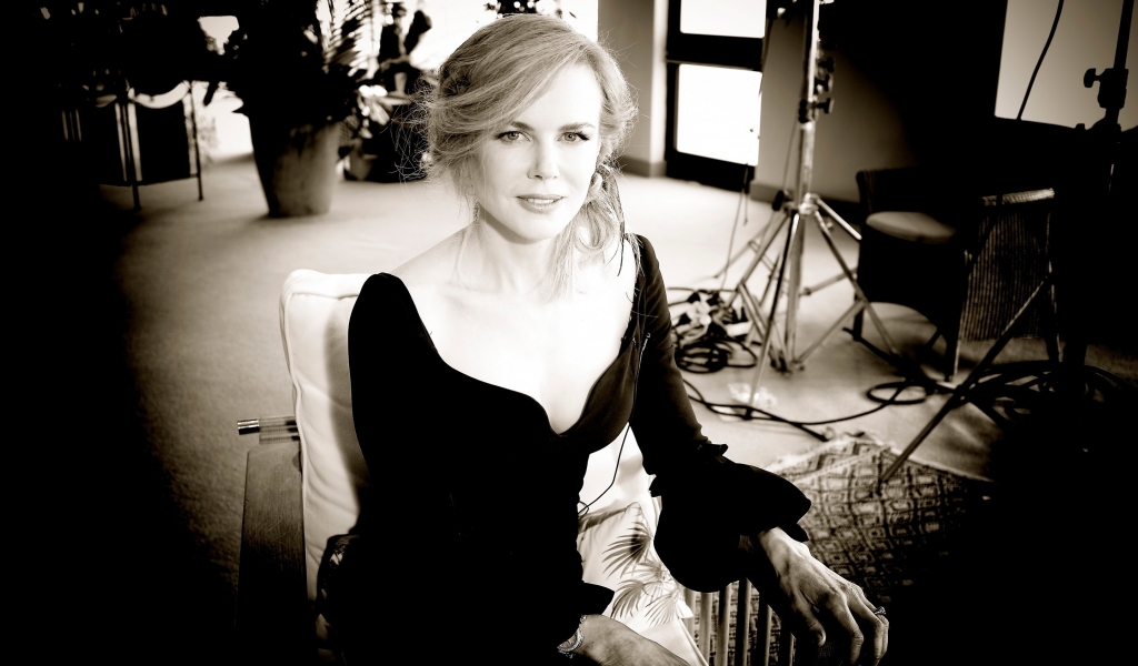 Nicole Kidman Black and White Photo for 1024 x 600 widescreen resolution