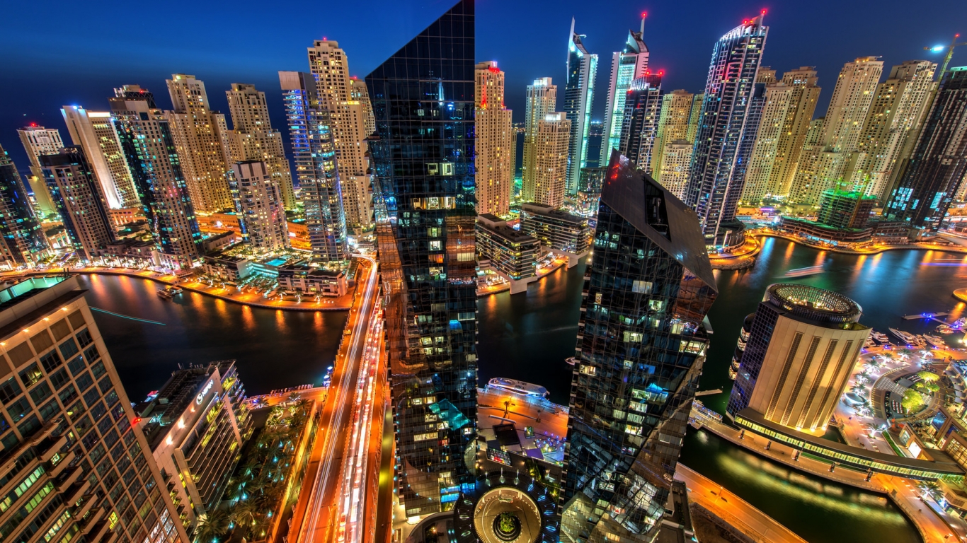 Night in Dubai for 1366 x 768 HDTV resolution