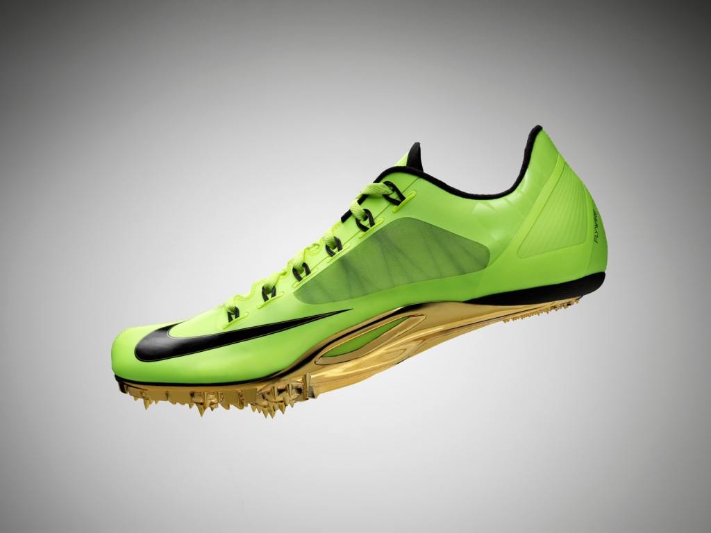 Nike Flywire Shoes for 1024 x 768 resolution