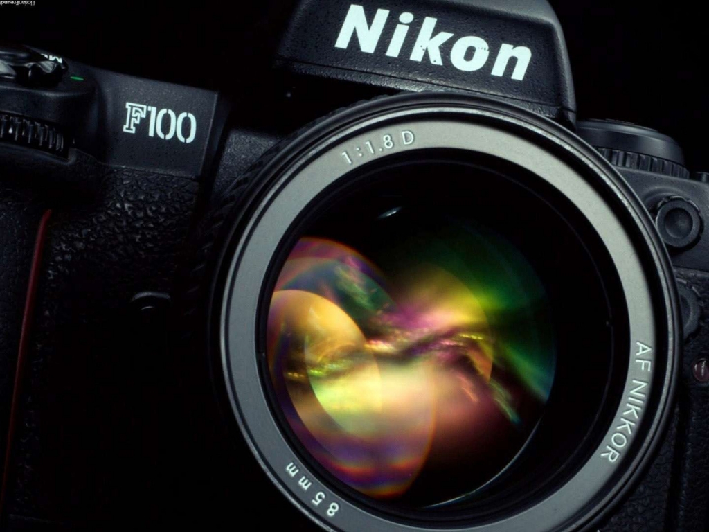 Nikon F100 for 1024 x 768 resolution