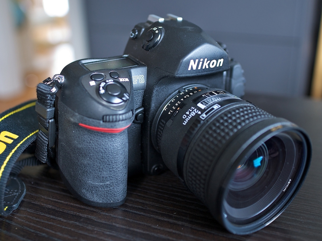 Nikon F6 for 1024 x 768 resolution