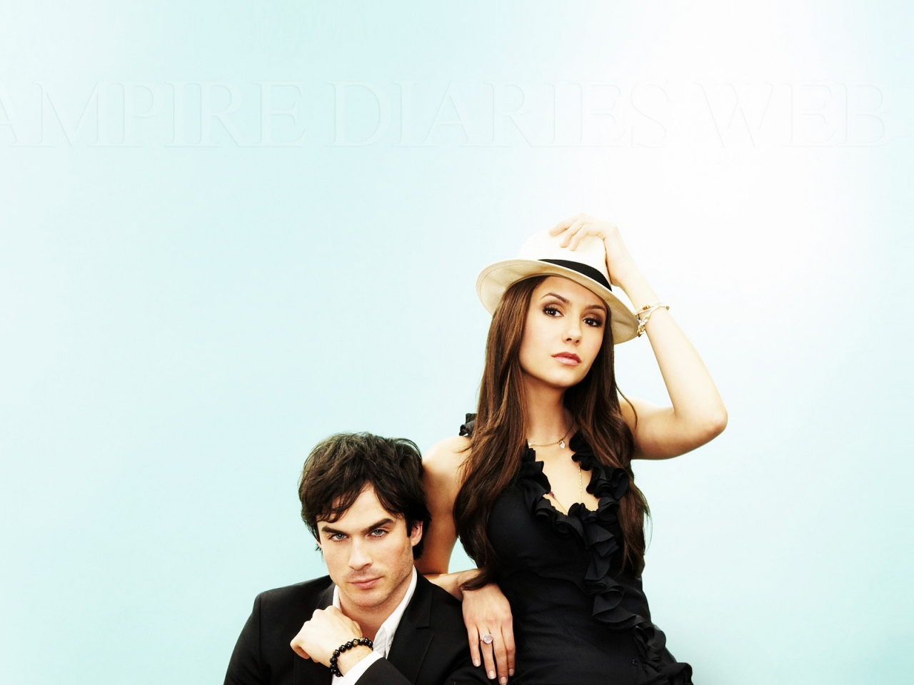 Nina Dobrev and Ian Somerhalder for 1280 x 960 resolution