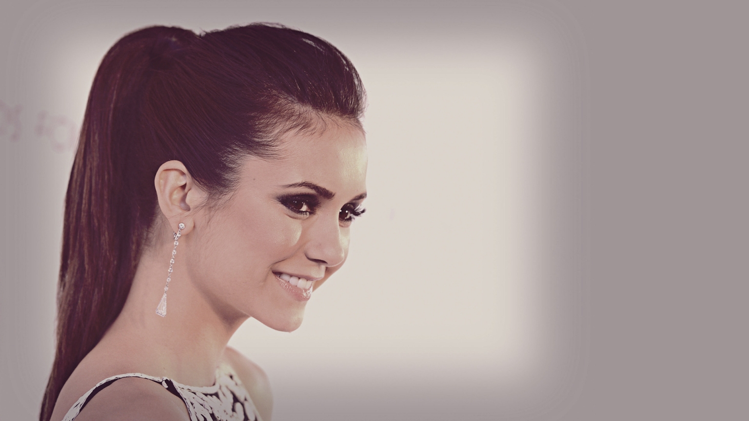 Nina Dobrev Vintage for 1536 x 864 HDTV resolution