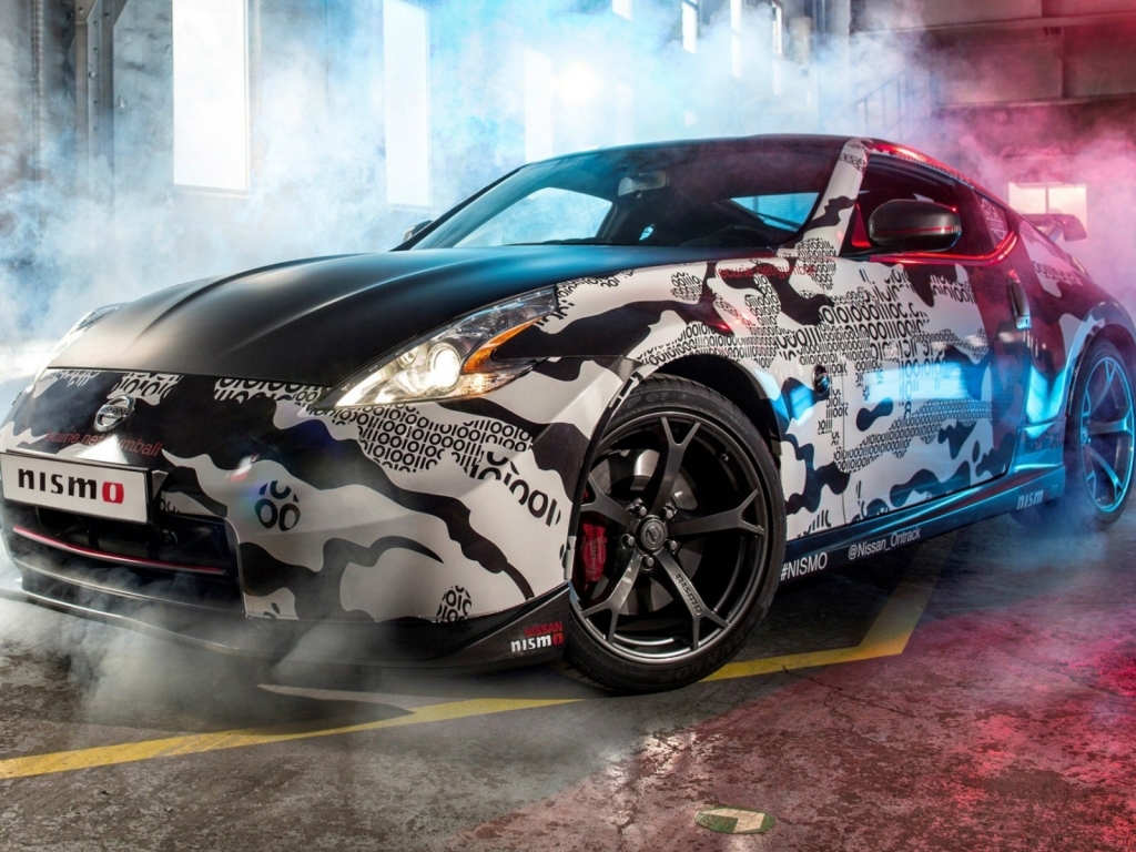 Nissan 370Z NISMO Front for 1024 x 768 resolution