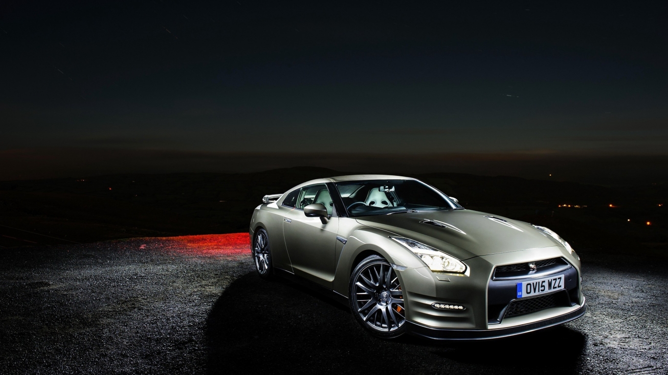 Nissan GT R 45th for 1366 x 768 HDTV resolution