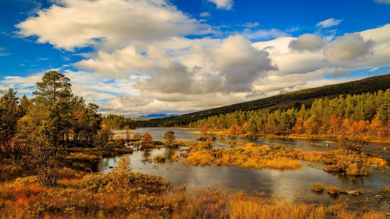 Norway Autumn Landscape for 1366 x 768 HDTV resolution