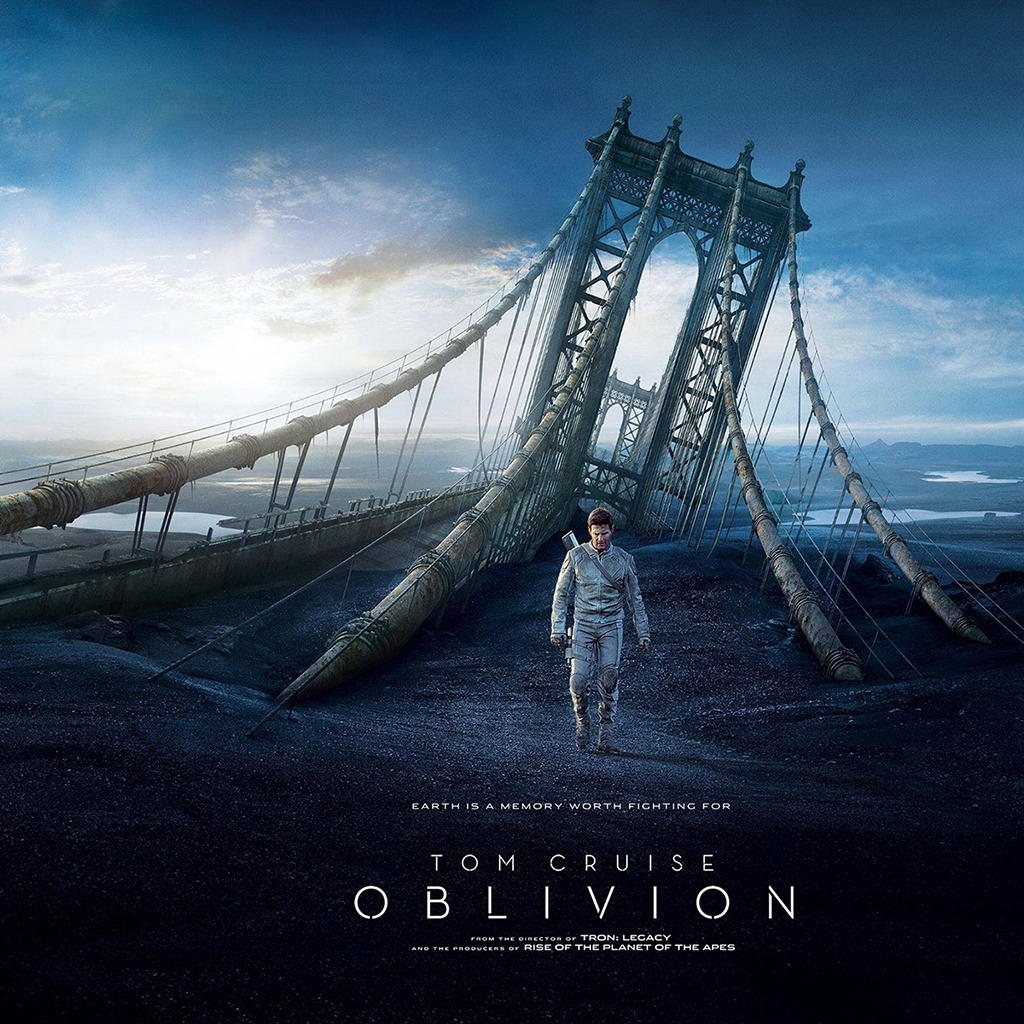 Oblivion Tom Cruise for 1024 x 1024 iPad resolution