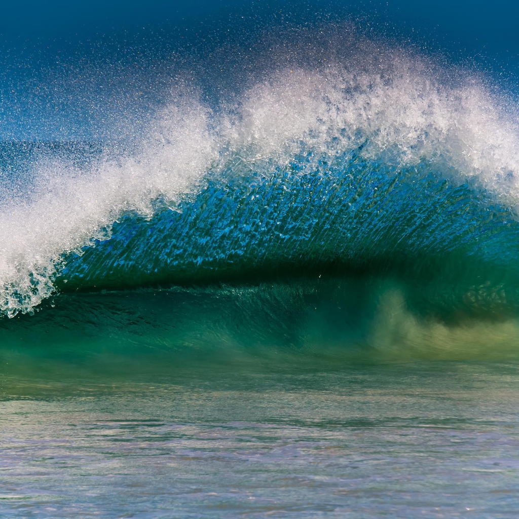 Ocean Wave for 1024 x 1024 iPad resolution