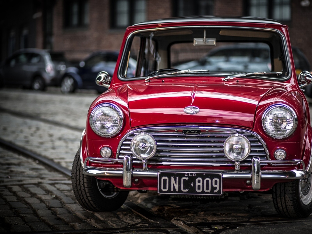 Old Mini Cooper S for 1024 x 768 resolution