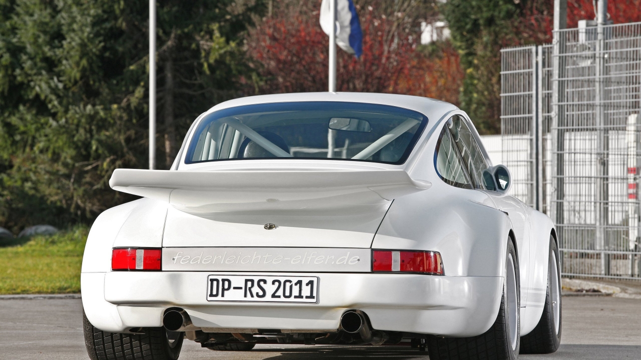 Old White Porsche 911  for 1280 x 720 HDTV 720p resolution