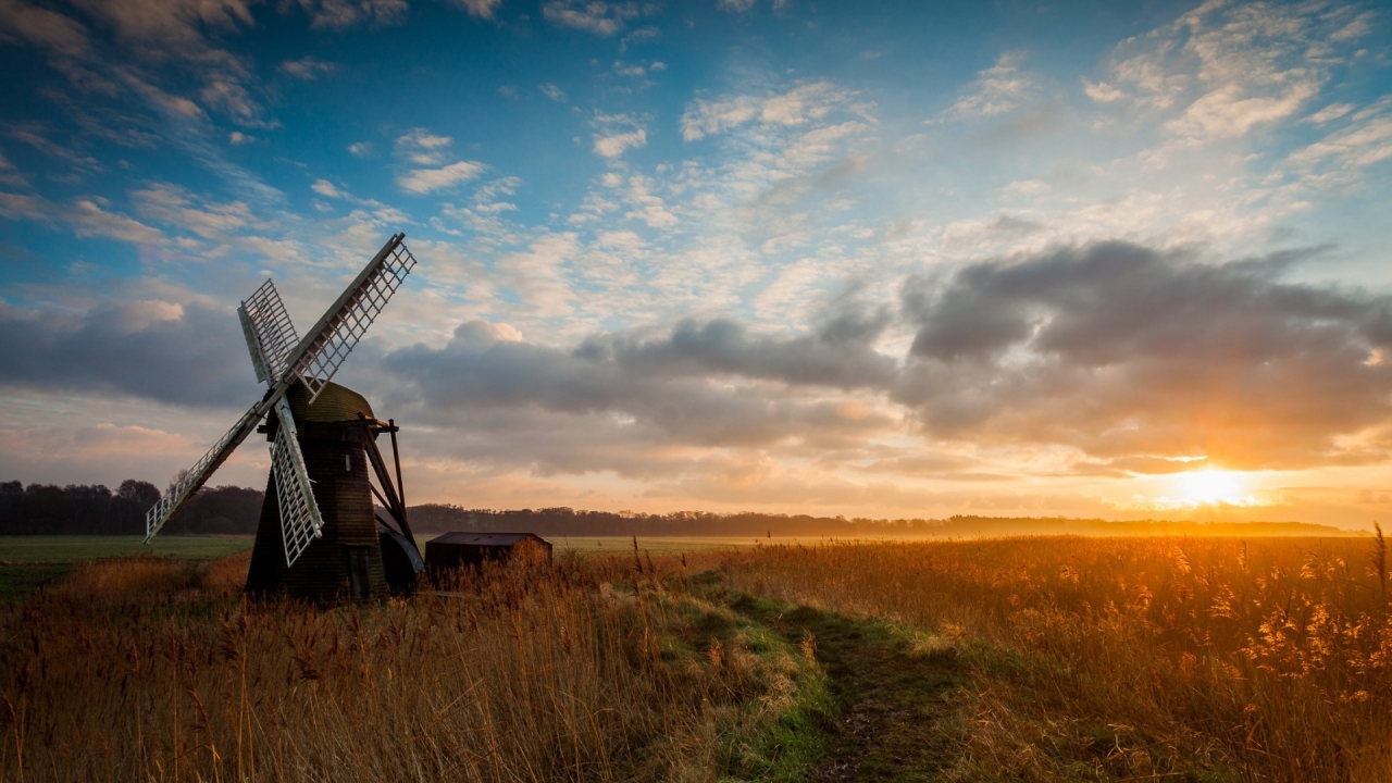 Old Windmill for 1280 x 720 HDTV 720p resolution