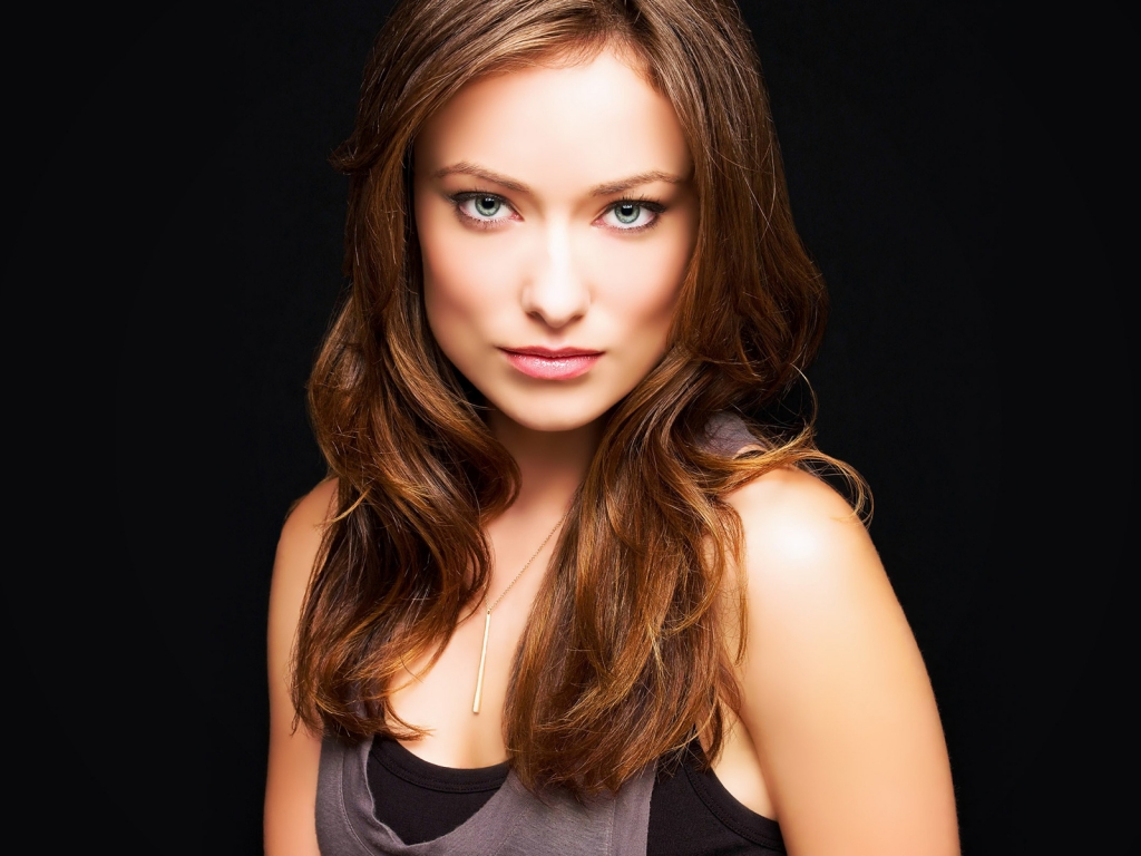 Olivia Wilde Look for 1024 x 768 resolution