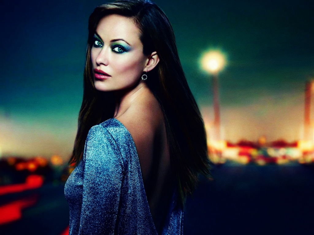 Olivia Wilde Profile Look for 1024 x 768 resolution