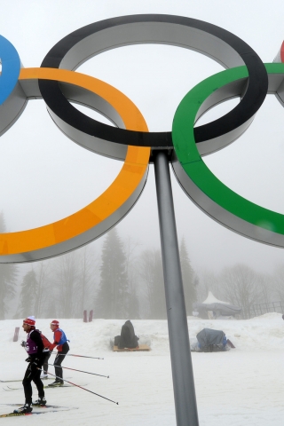 Olympic Rings for 320 x 480 iPhone resolution
