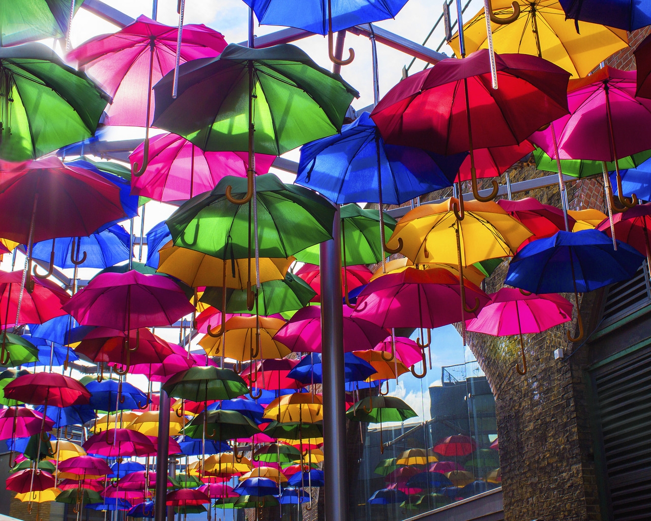 Opened Colorful Umbrellas for 1280 x 1024 resolution